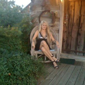 Meet your Posher, Marie